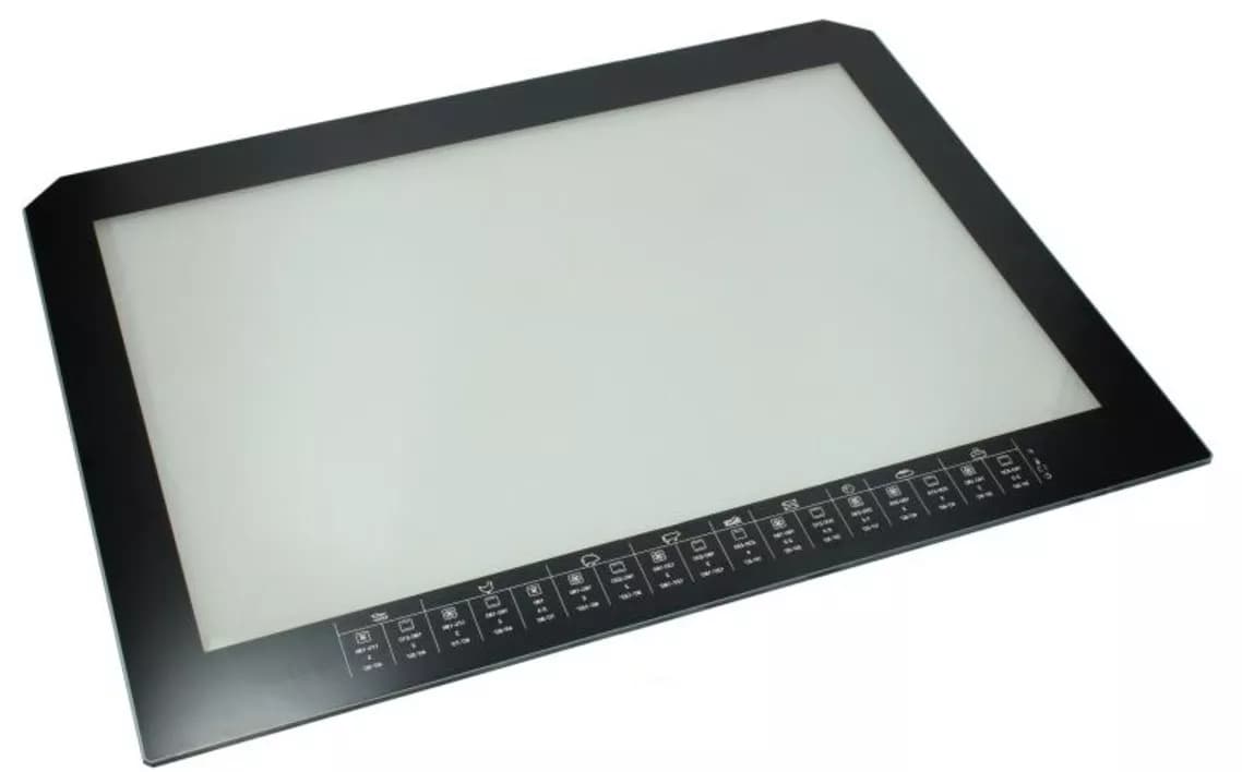 Vnější sklo dveří k mikrovlnné troubě 592 x 325 mm AEG Electrolux Zanussi (5551184046)